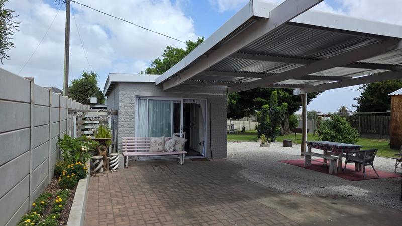 3 Bedroom Property for Sale in Albertinia Western Cape